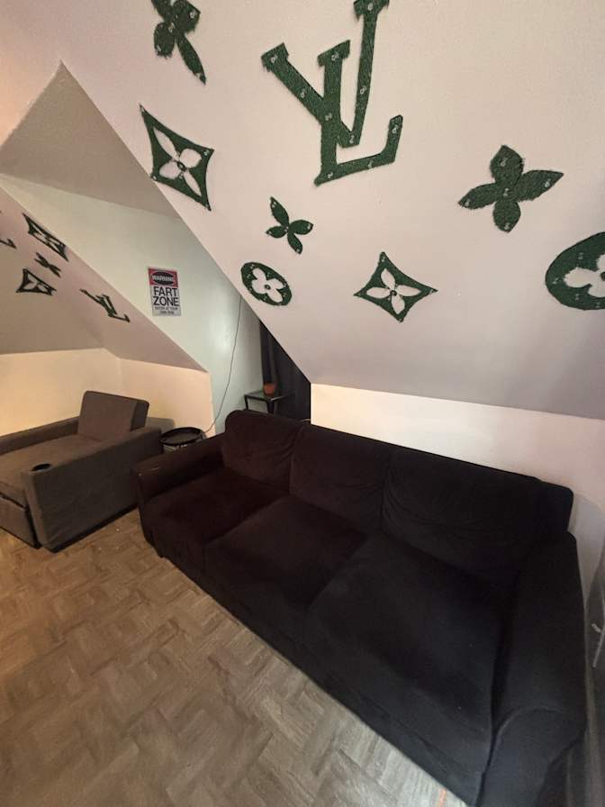 Kristopher's room