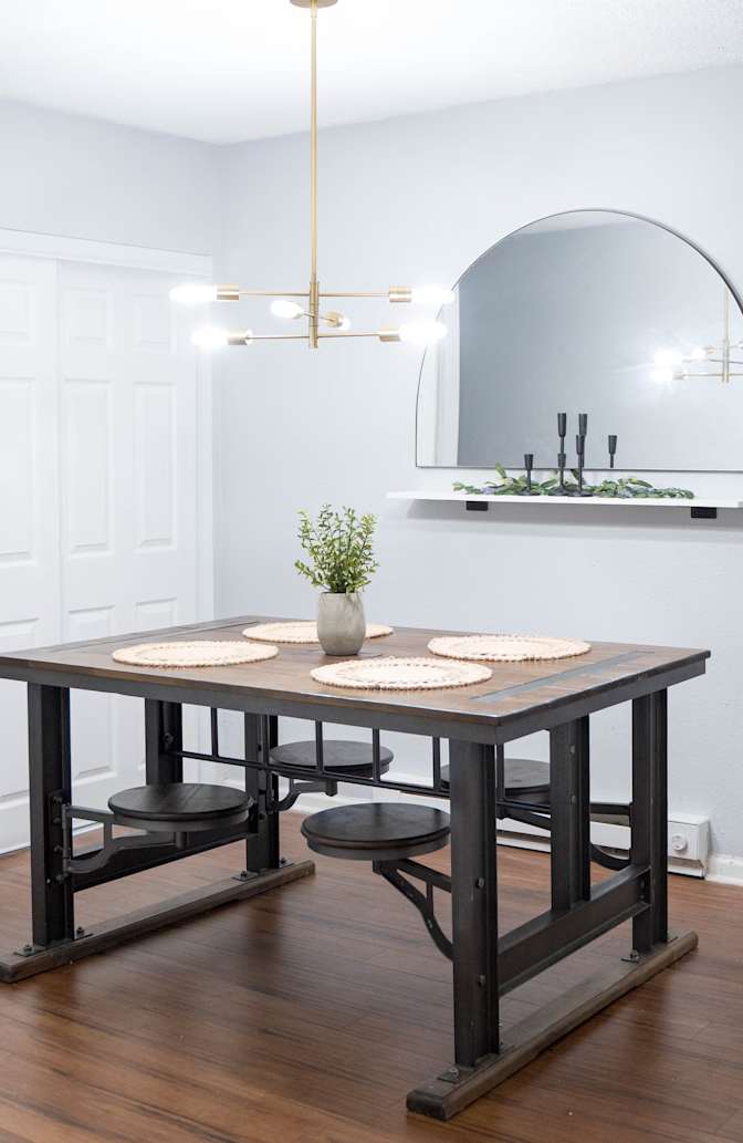 Alcove Rooms's room