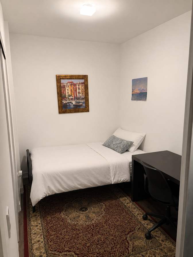 Mac Armstrong's room