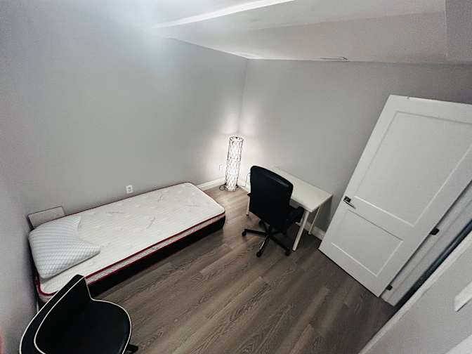 Yawar's room