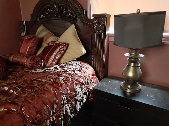 Lisa's room