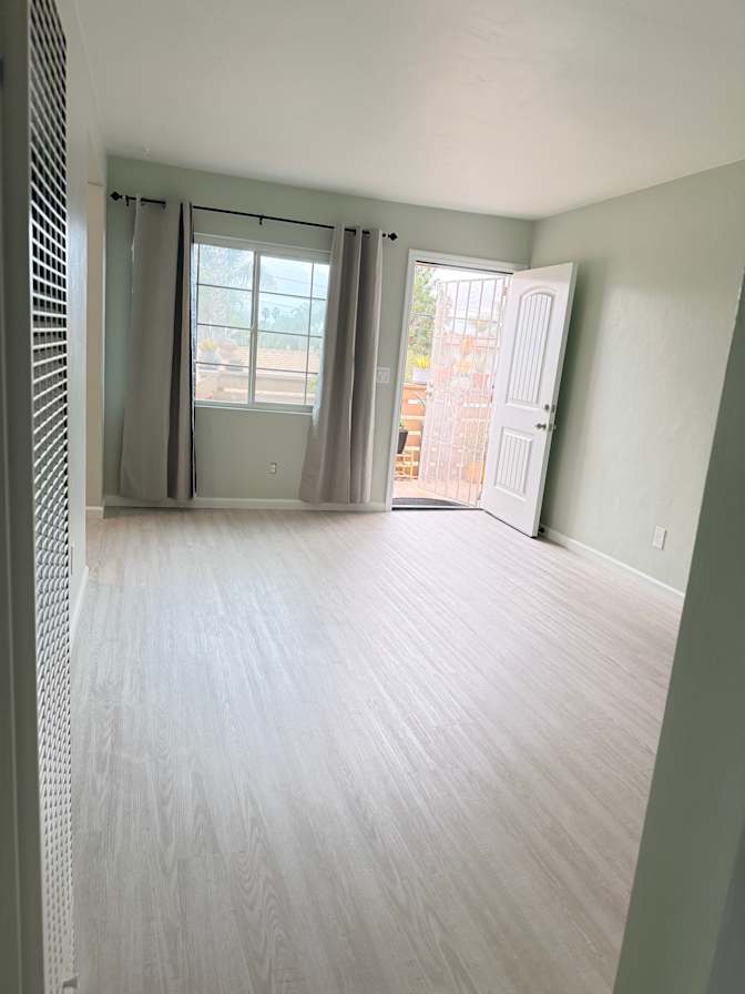 Serena's room