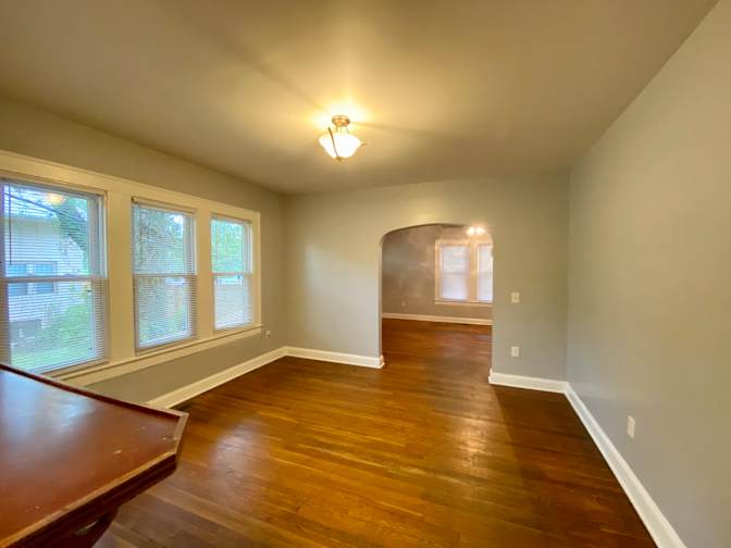 Alcove Rooms's room