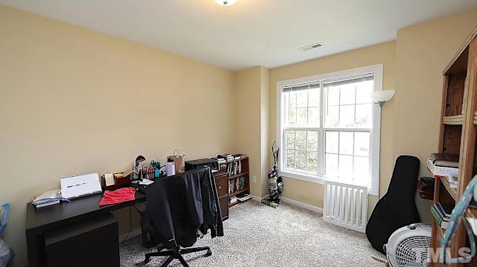 Alcove Rooms's room