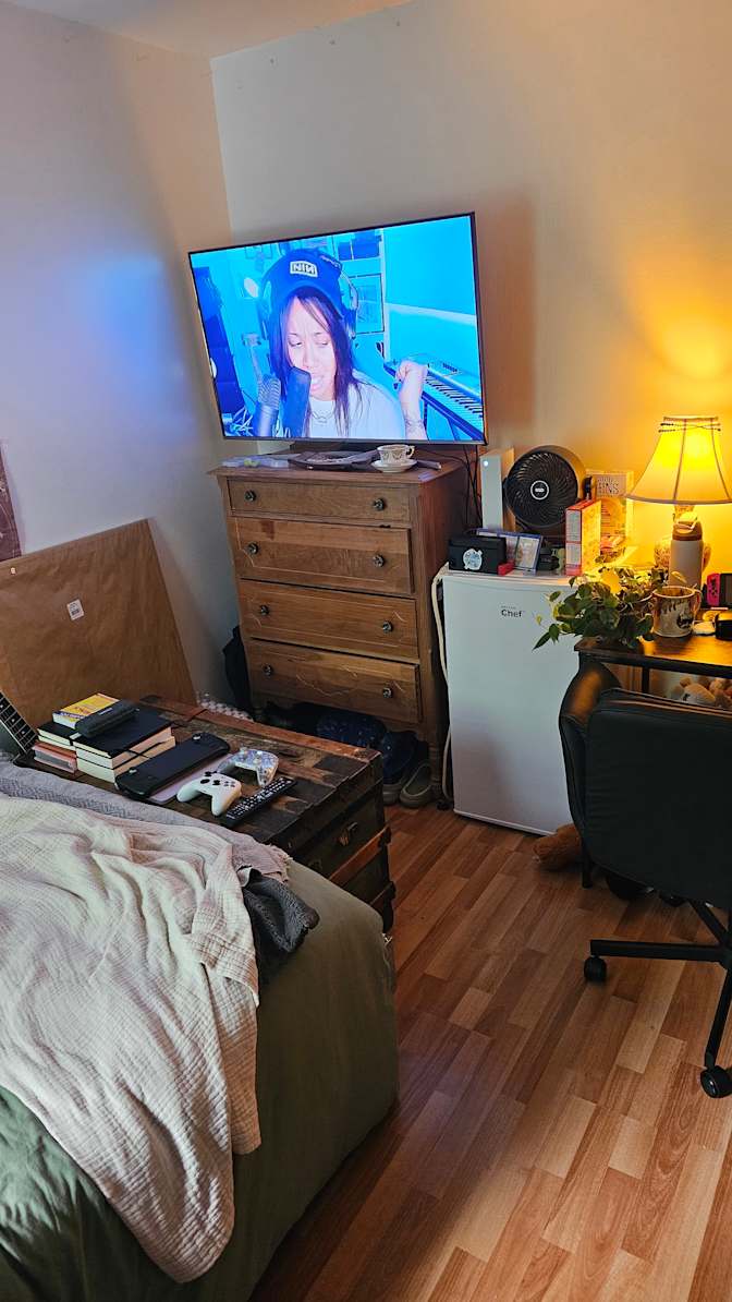 Anna's room