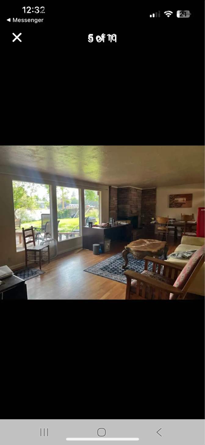 donaven humphries's room