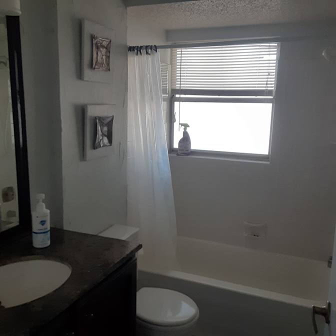 Lee's room