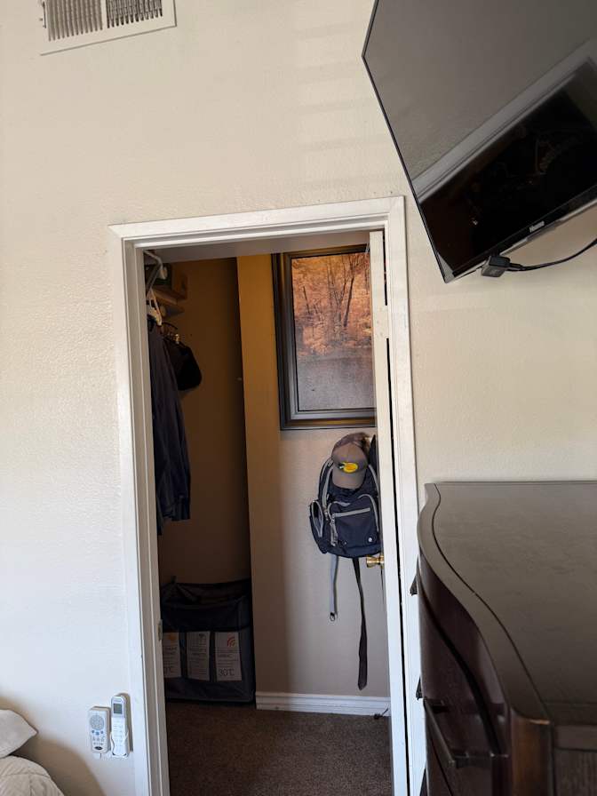 Hector Vasquez's room