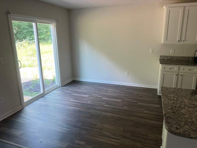 Alcove Rooms's room