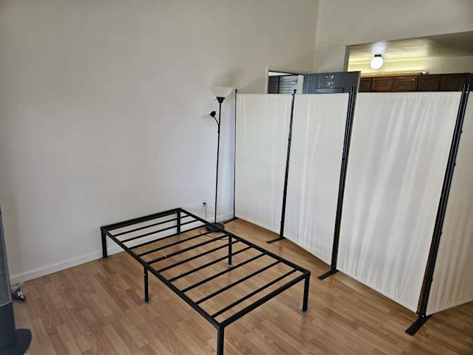 Snehal Vaishampayan's room