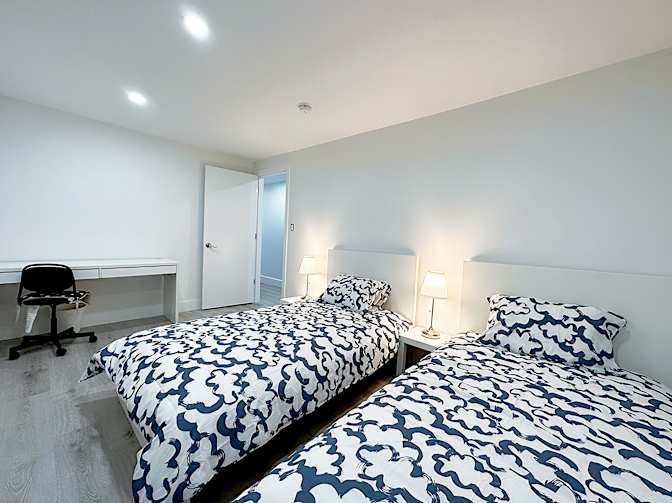 Shahram's room