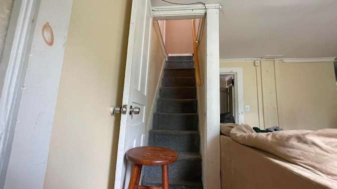 Thomas's room