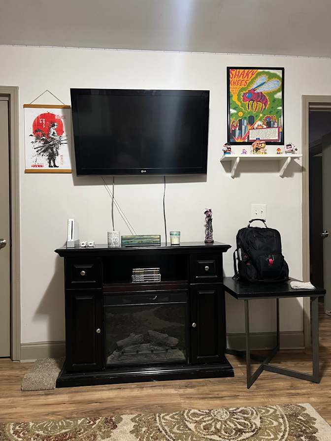 Bella Caricari's room