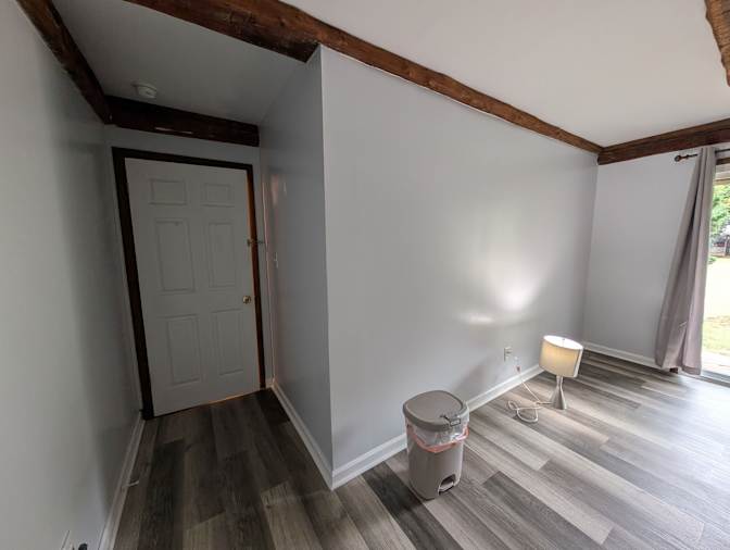 Alcove Rooms's room