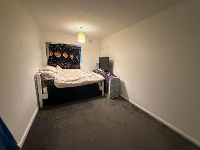 Lara's room