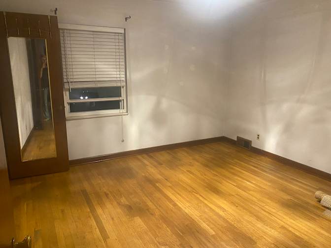 LAURA's room