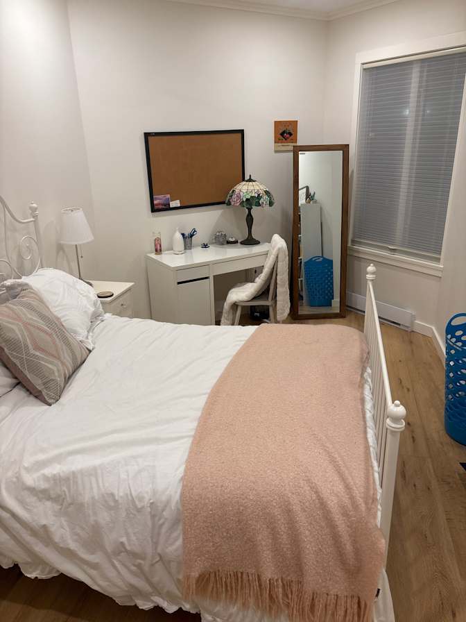 Leitha's room
