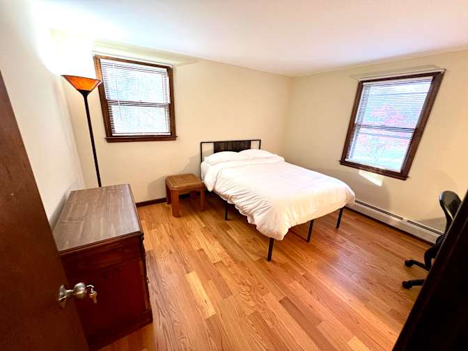 Raymond Franz's room