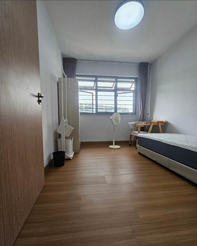 Ade Lim's room