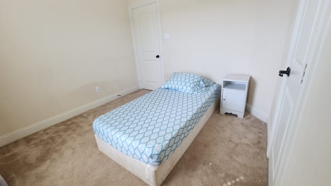 Mary's room