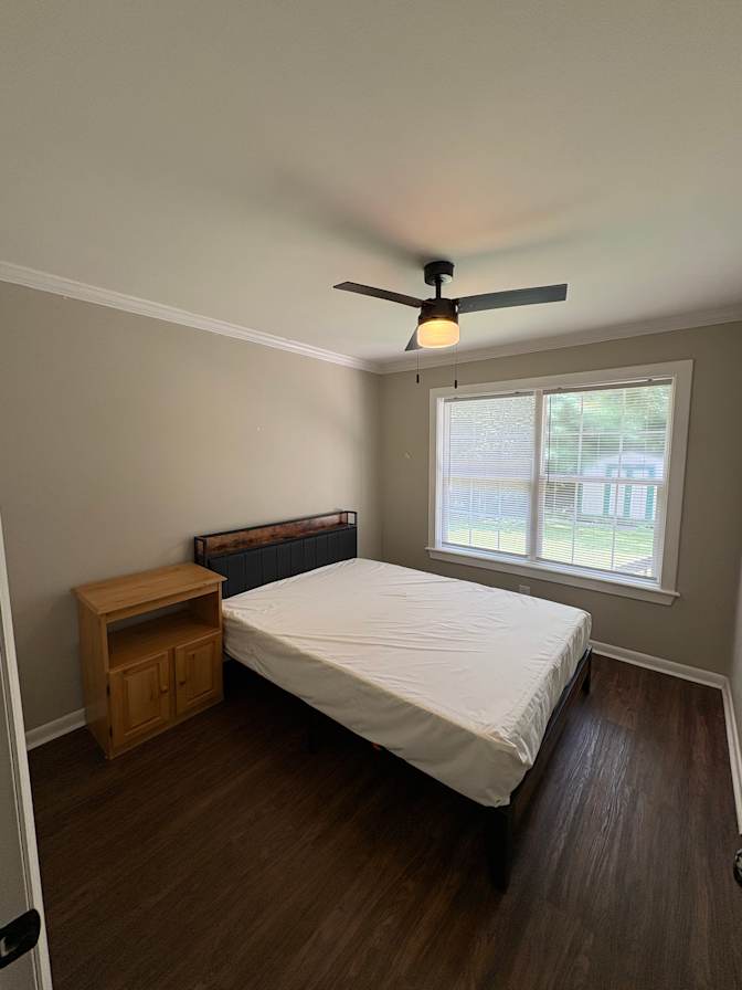 Branco's room