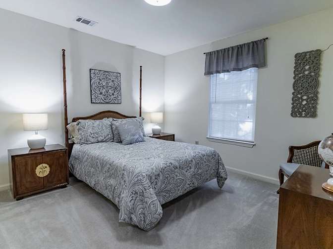 Alli's room
