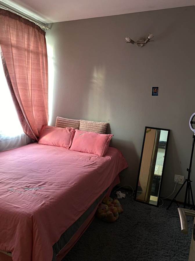 Kwanele's room