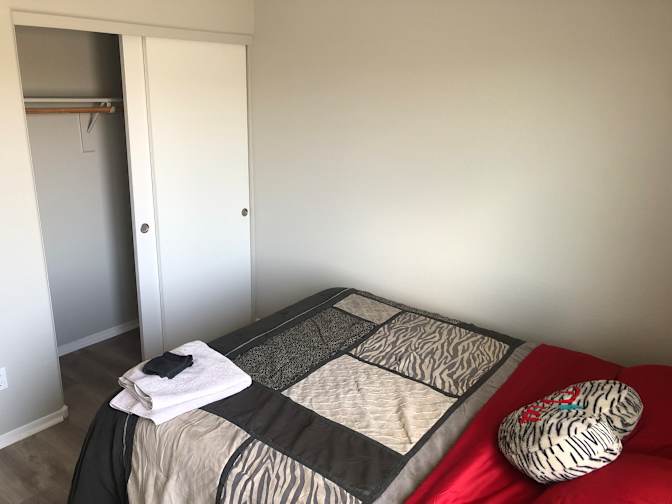 Lia Homes's room