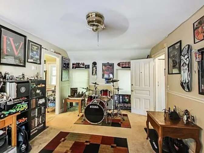 Eric's room