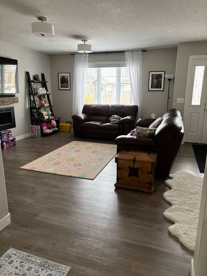 Andrea's room