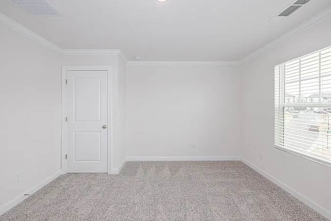 Alcove Rooms's room