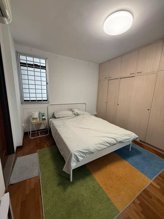Neri's room