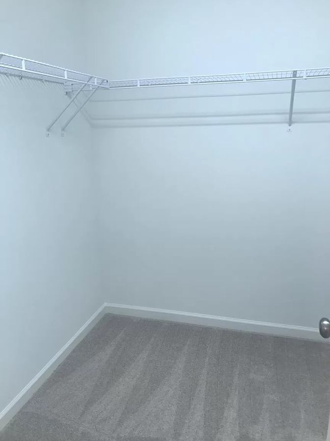 Alcove Rooms's room