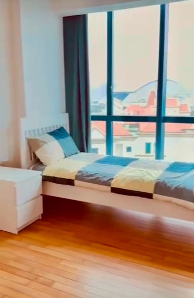 Gregory's room