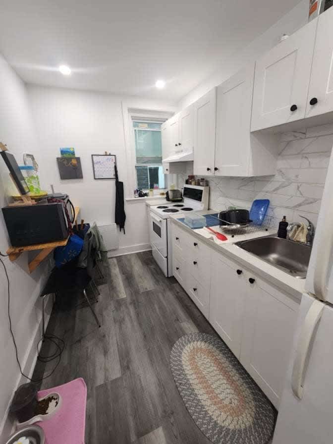 Alex and Kia's room