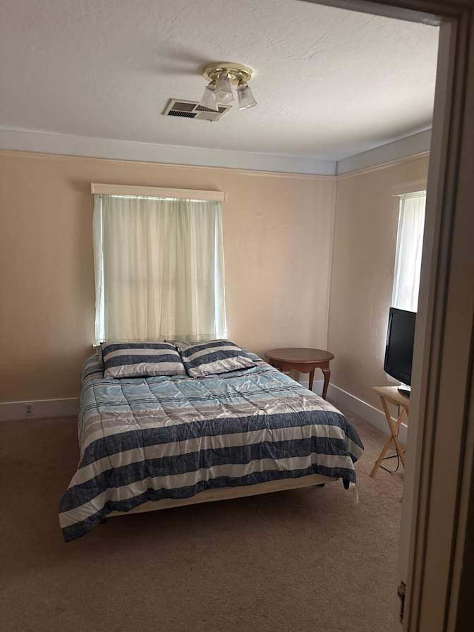 Peter Erbes's room