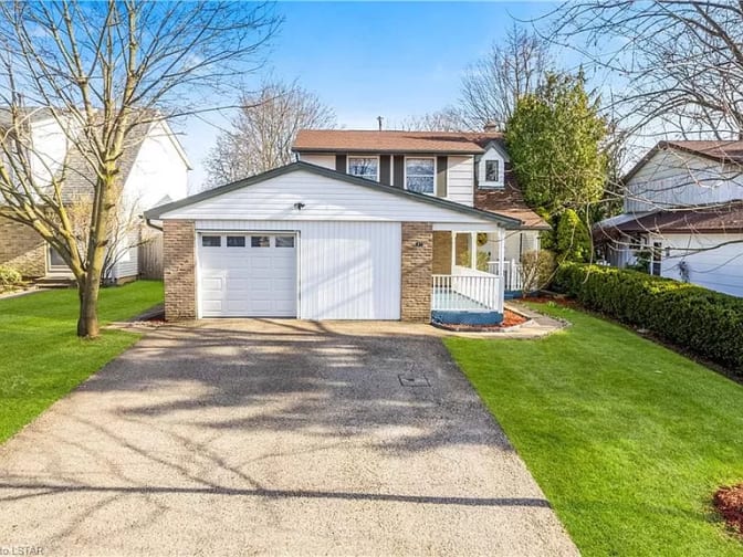 Robert Brzyski's room