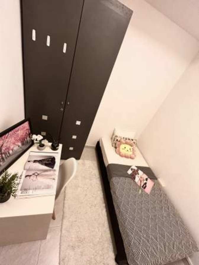 VVA EI's room