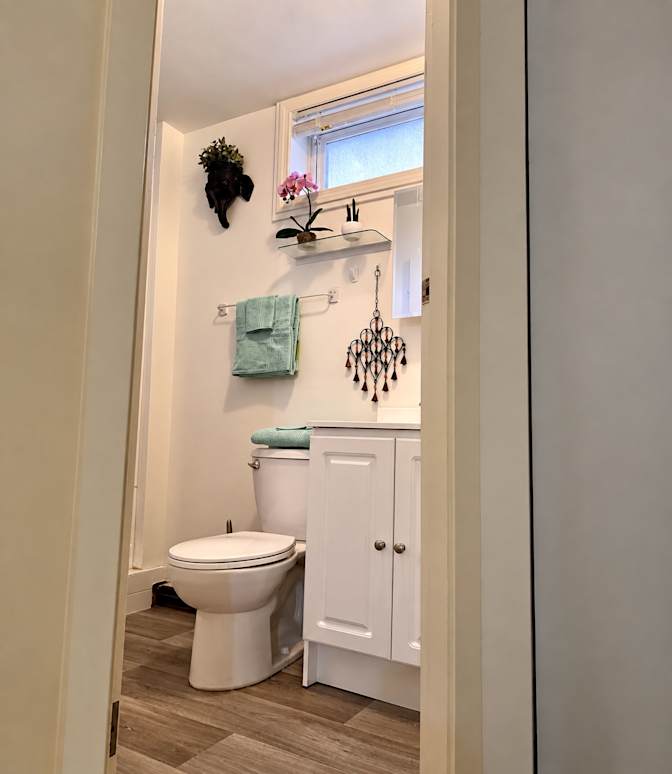 Christina Barnes's room