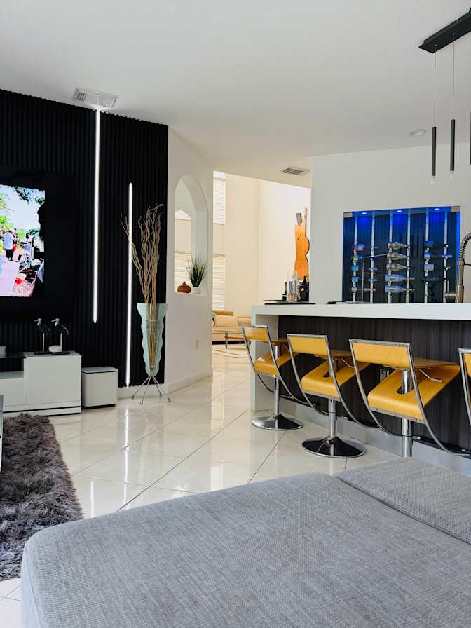 Wesley green's room