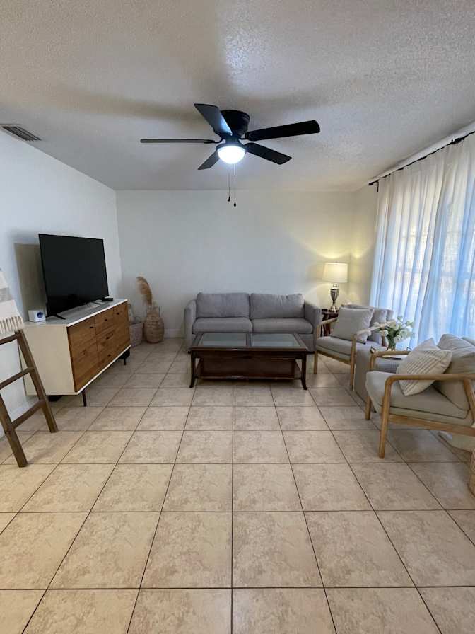 Jennifer's room