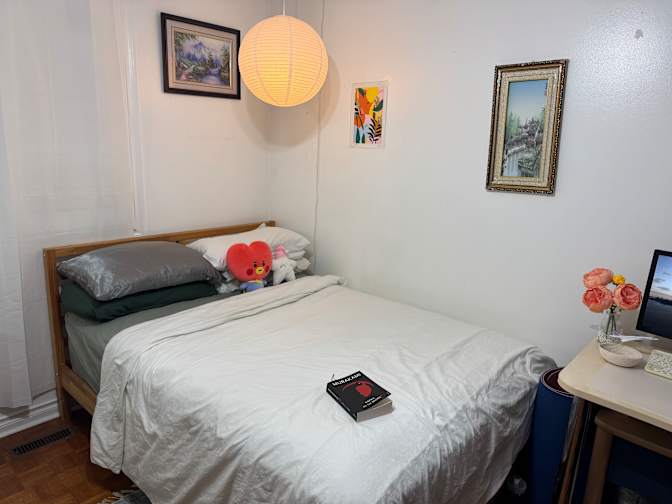 ROMY's room