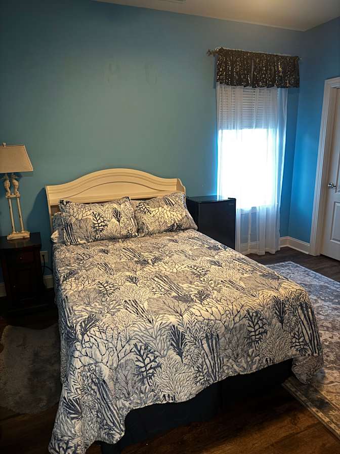 Lisa's room