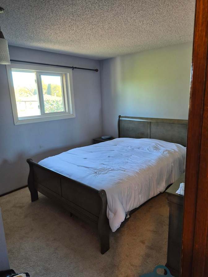 Jodi's room