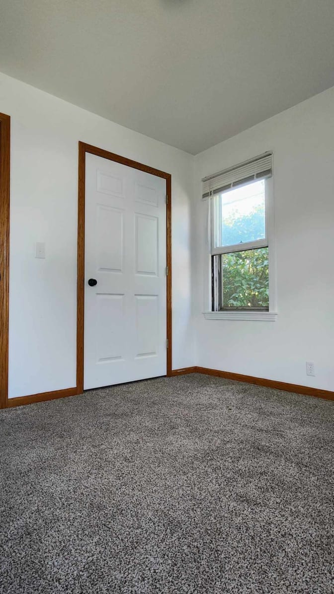 Matthew Paulsen's room