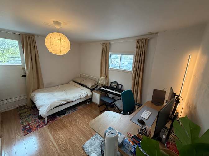 Dani's room