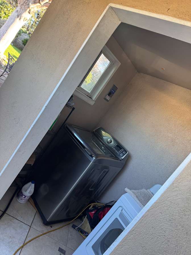 Oscar's room