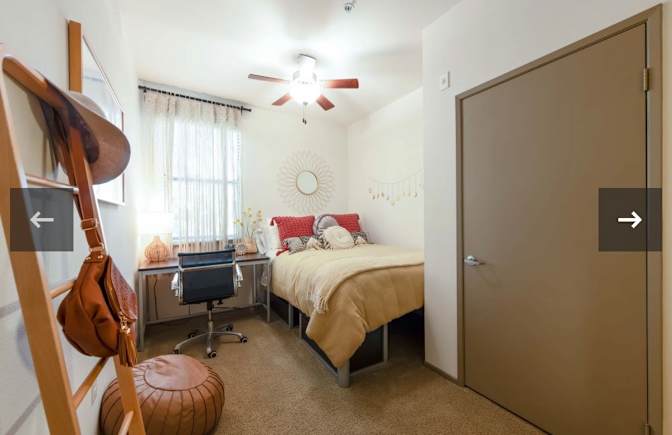 Miaonlee's room