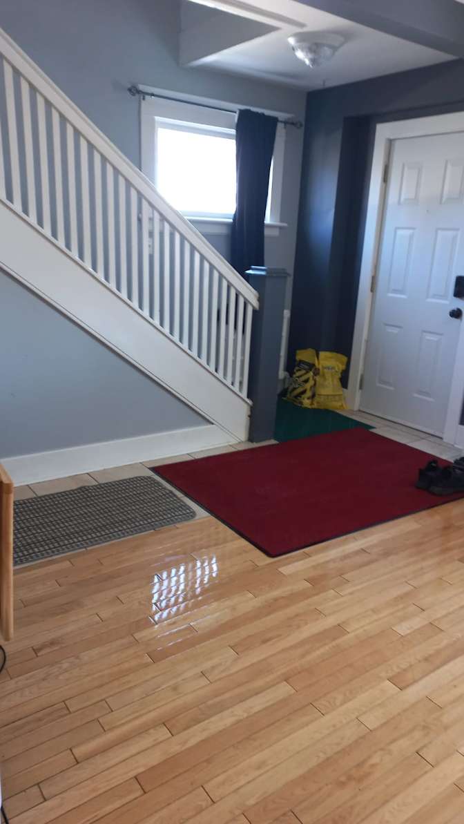 Craig YEG's room