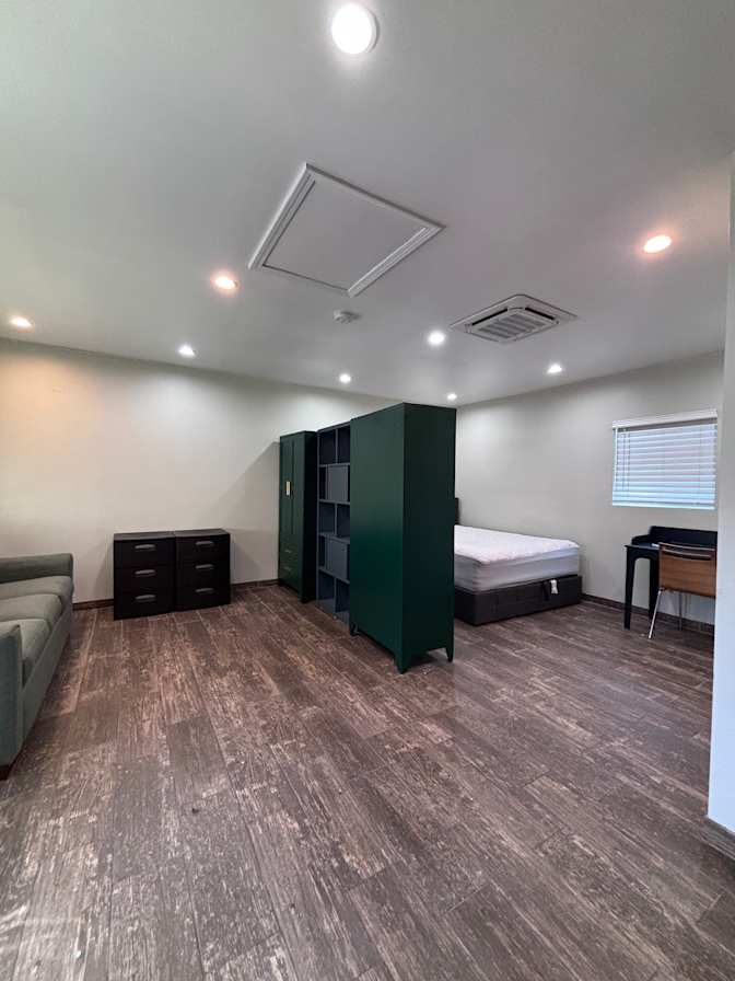 Kate's room